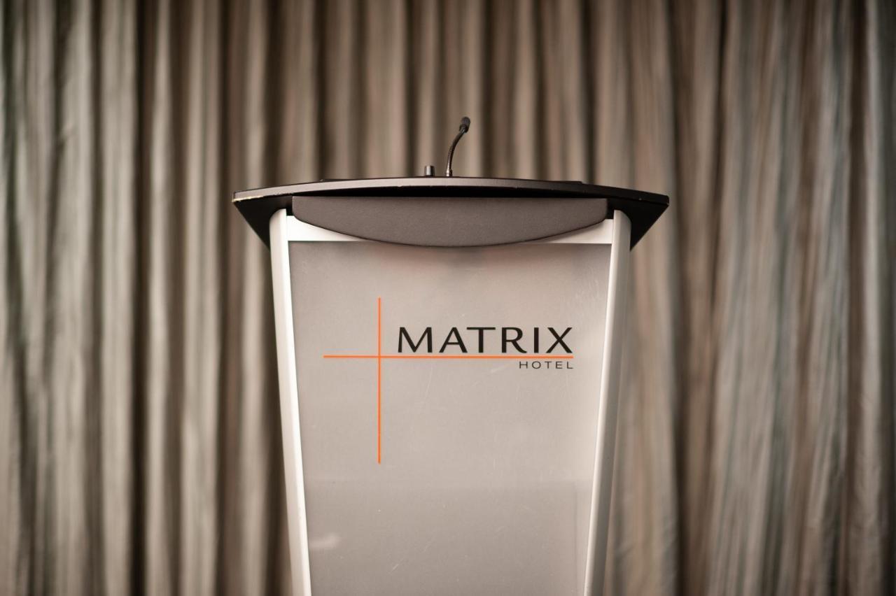 Matrix Hotel Edmonton Exterior foto